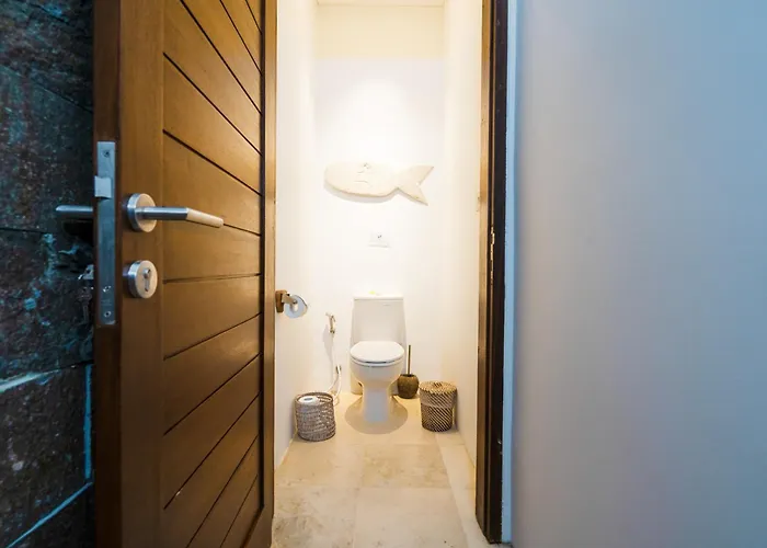 Celine 2 Piscine Bali Вилла *