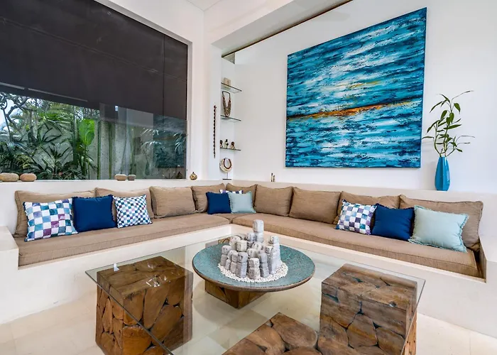 Вилла Celine 2 Piscine Bali Семиньяк