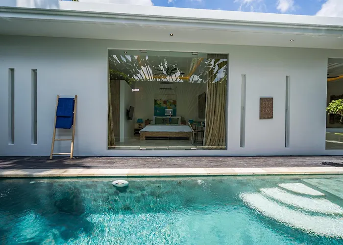 Celine 2 Piscine Bali Вилла